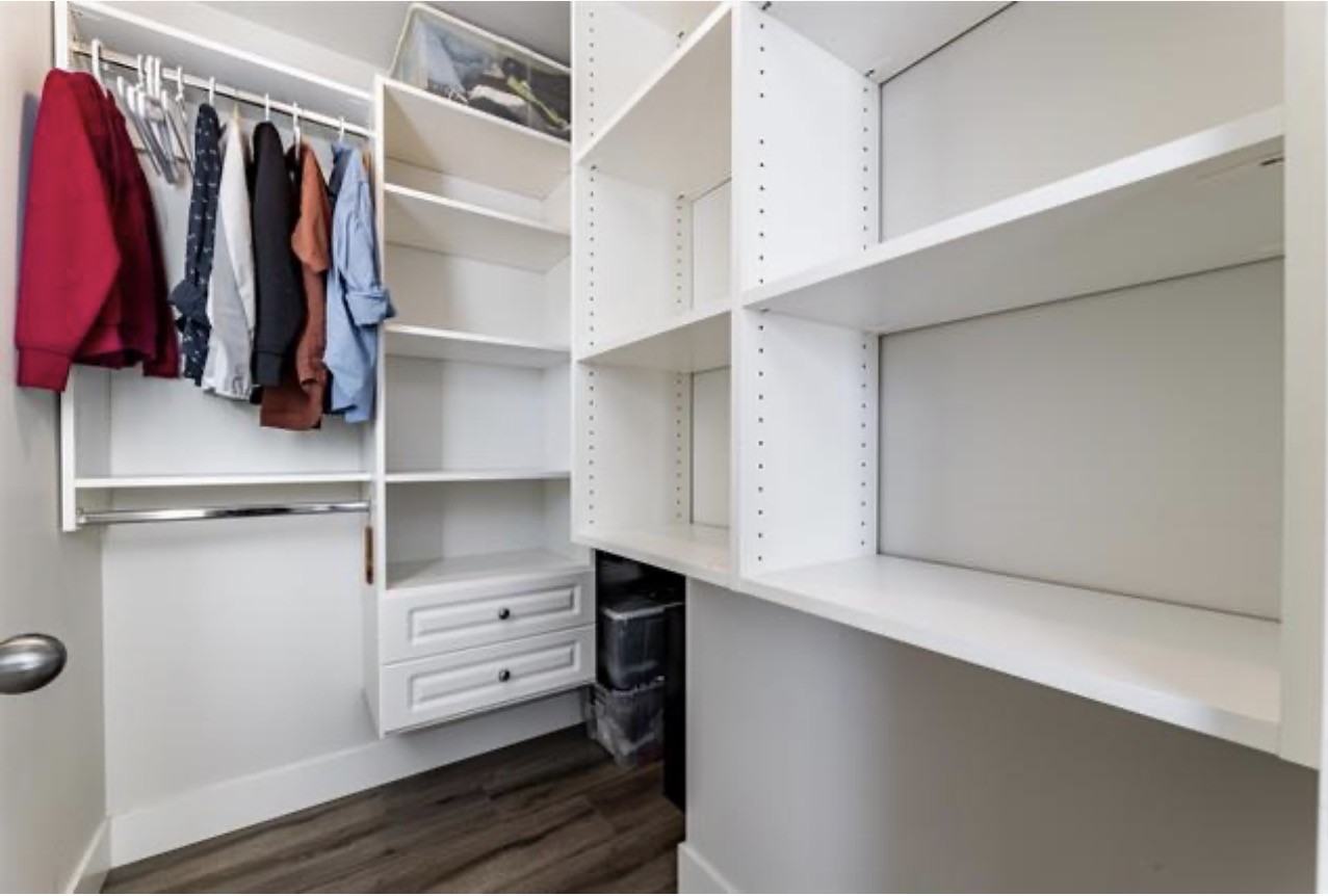 19239 70 Avenue - Photo 7 of 28