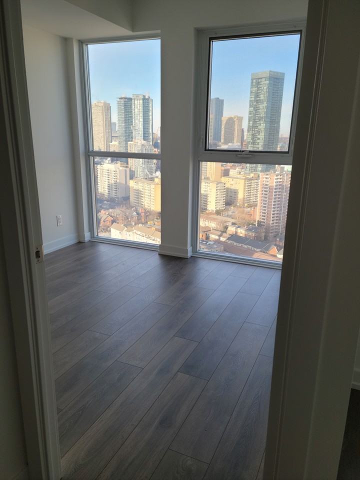 159 Wellesley Street East #2802 - Photo 3 of 13