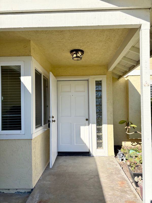 612 Maybritt Circle - Photo 2 of 15