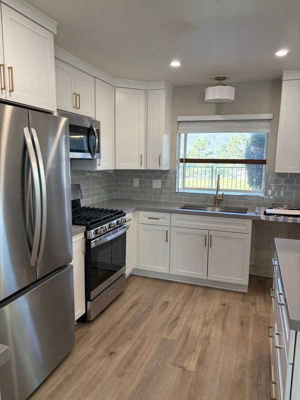 612 Maybritt Circle - Photo 4 of 15