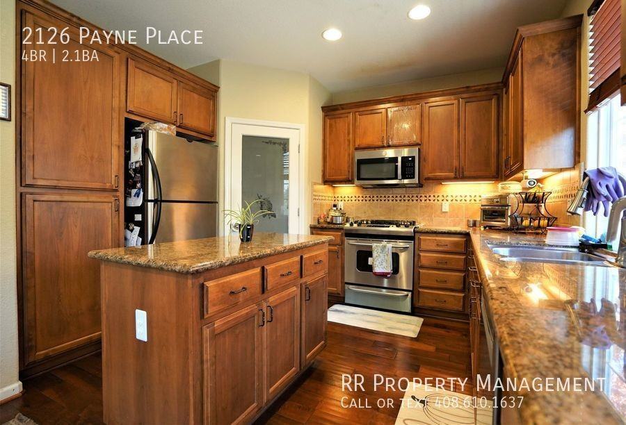 2126 Payne Pl - Photo 3 of 18