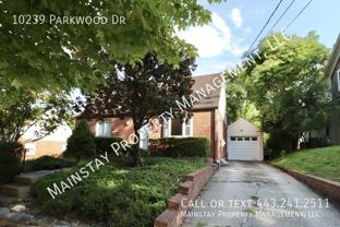 10239 Parkwood Dr - Photo 1 of 1