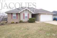 901 Dustin Ln - Photo 1 of 1