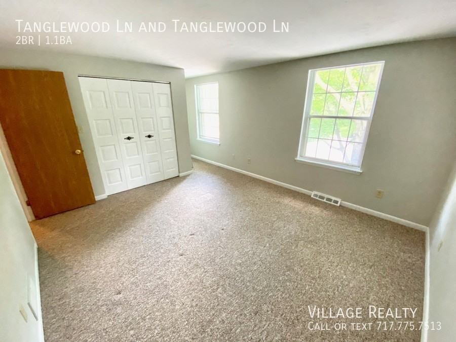 Tanglewood & Tanglewood Ln - Photo 7 of 50