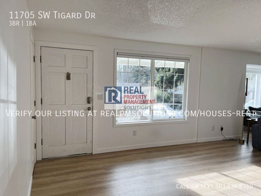 11705 Southwest Tigard Drive - Photo 2 of 35