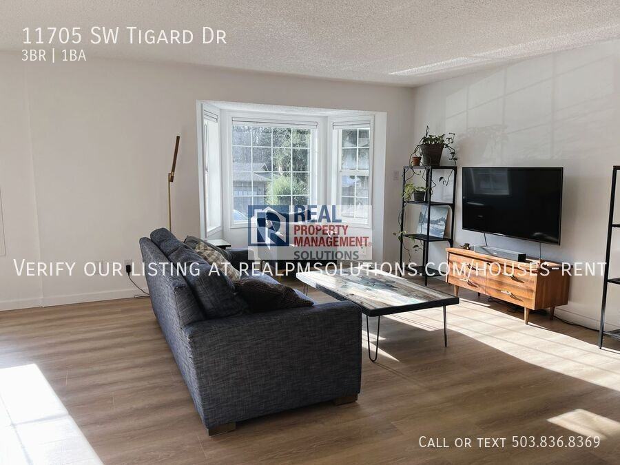 11705 Southwest Tigard Drive - Photo 6 of 35