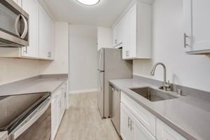 featured image of 1016 Continentals Way