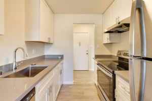 featured image of 1015 Continentals Way #220