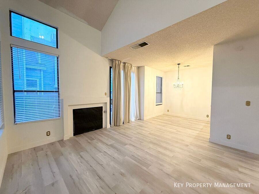 3228 Tocata Drive - Photo 4 of 30