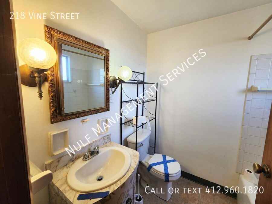 218 Vine Street - Photo 4 of 6