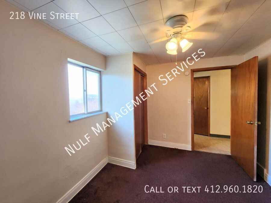 218 Vine Street - Photo 5 of 6