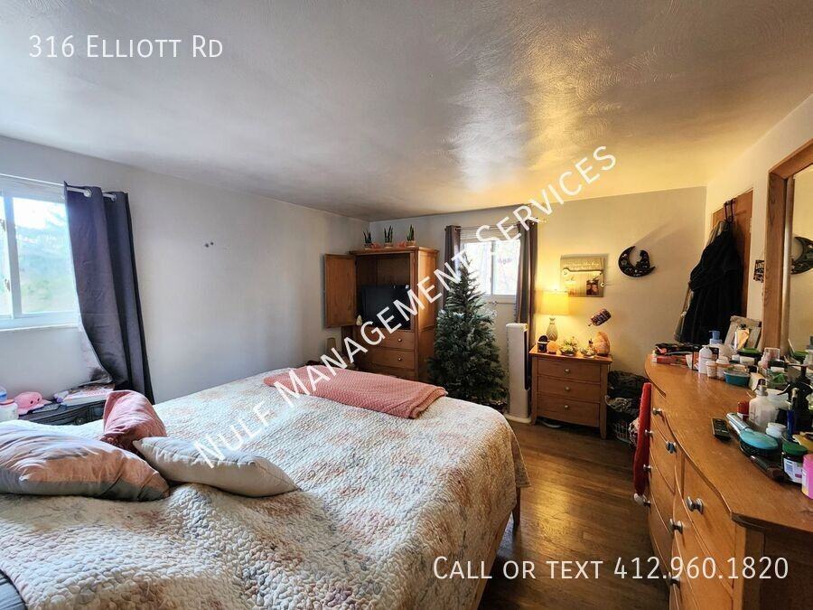 316 Elliott Road - Photo 5 of 7