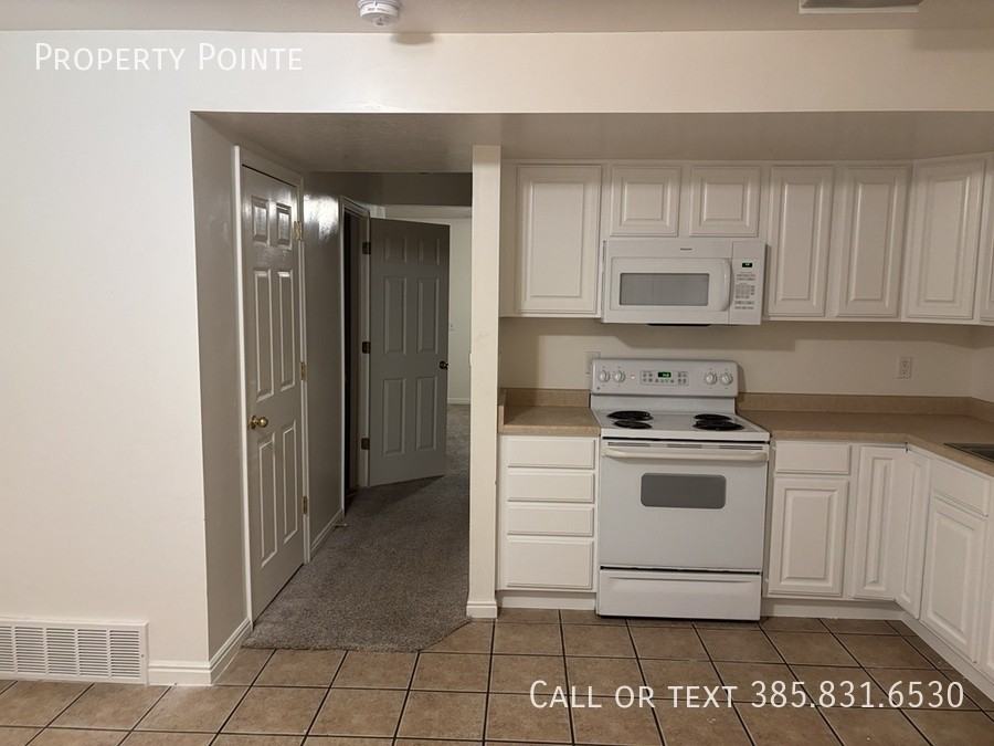 1561 South 2000 West #C - Photo 3 of 18