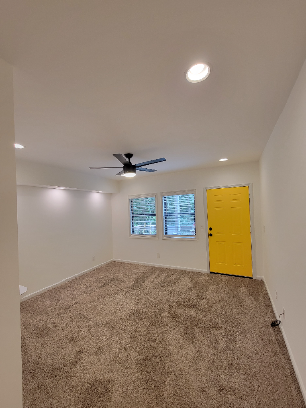 763 Summer Drive Northwest - Photo 6 of 15