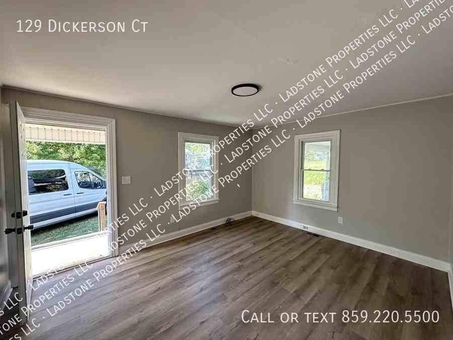 129 Dickerson Court - Photo 2 of 19