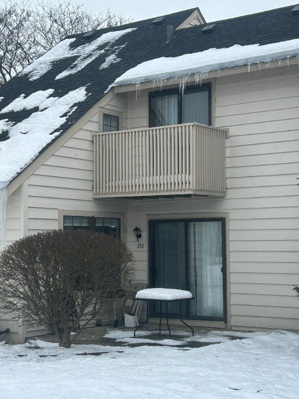 658 Mitchell Court - Photo 2 of 20