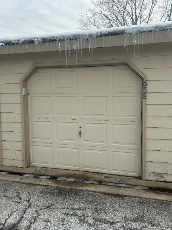 658 Mitchell Court - Photo 3 of 20