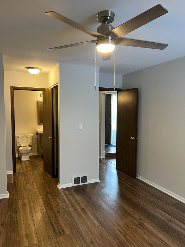 658 Mitchell Court - Photo 5 of 20