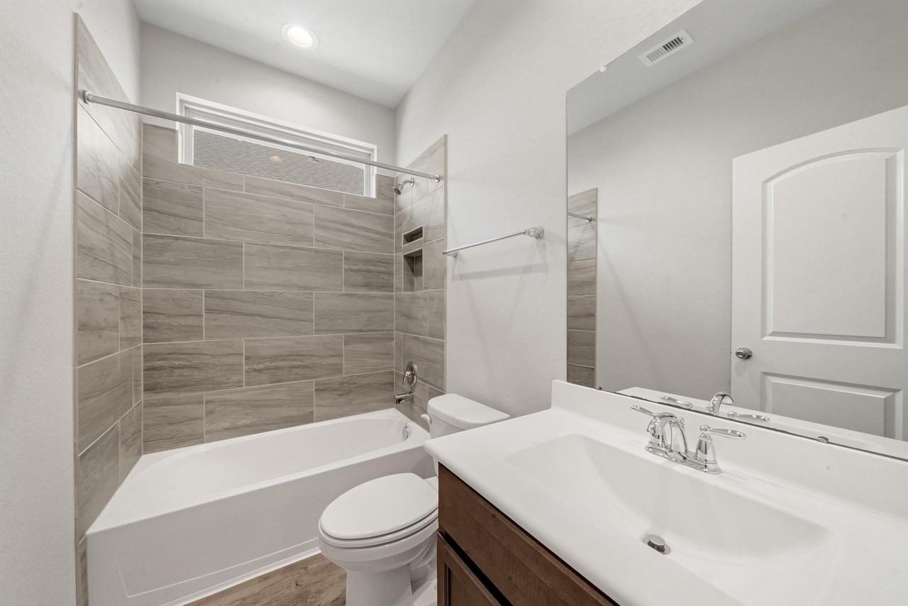 4911 Bella Danielle Ct #4911 - Photo 3 of 39