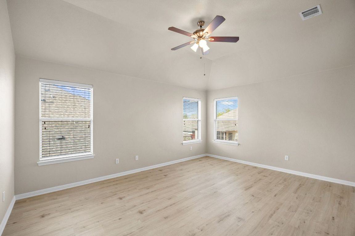 13713 Glen Mark Drive #13713 - Photo 5 of 32