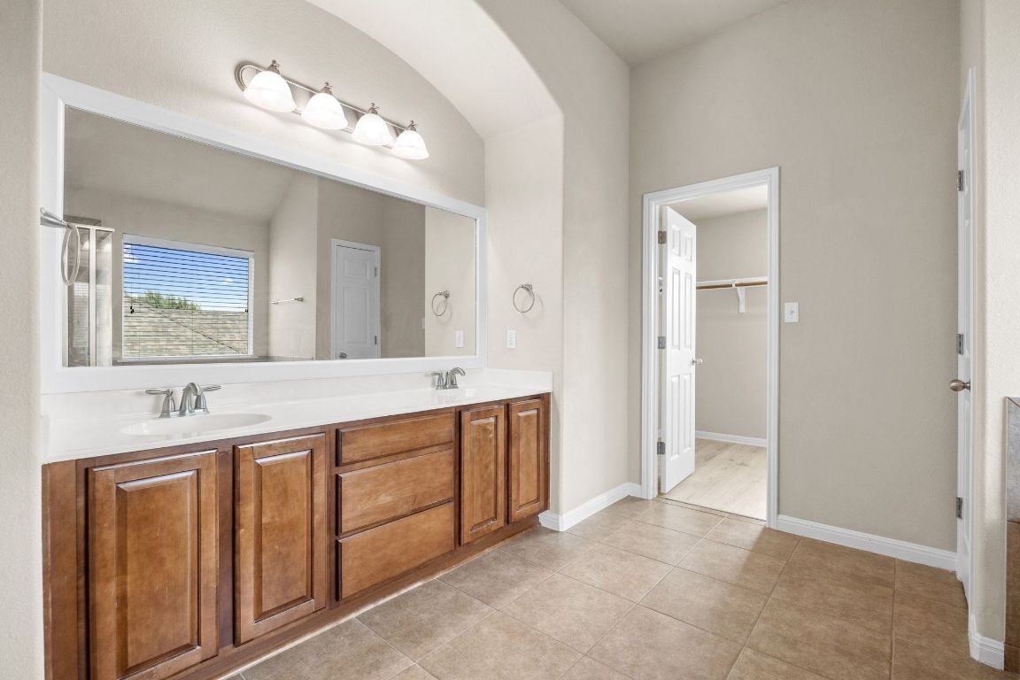 13713 Glen Mark Drive #13713 - Photo 6 of 32