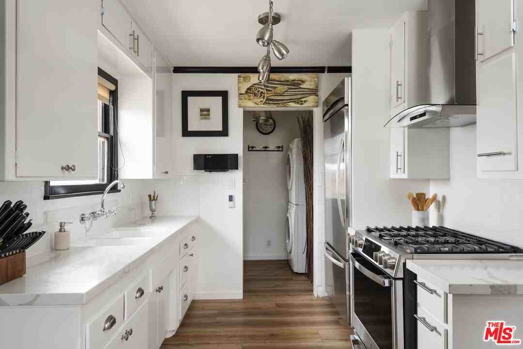 253 3rd Avenue #253 - Photo 6 of 20