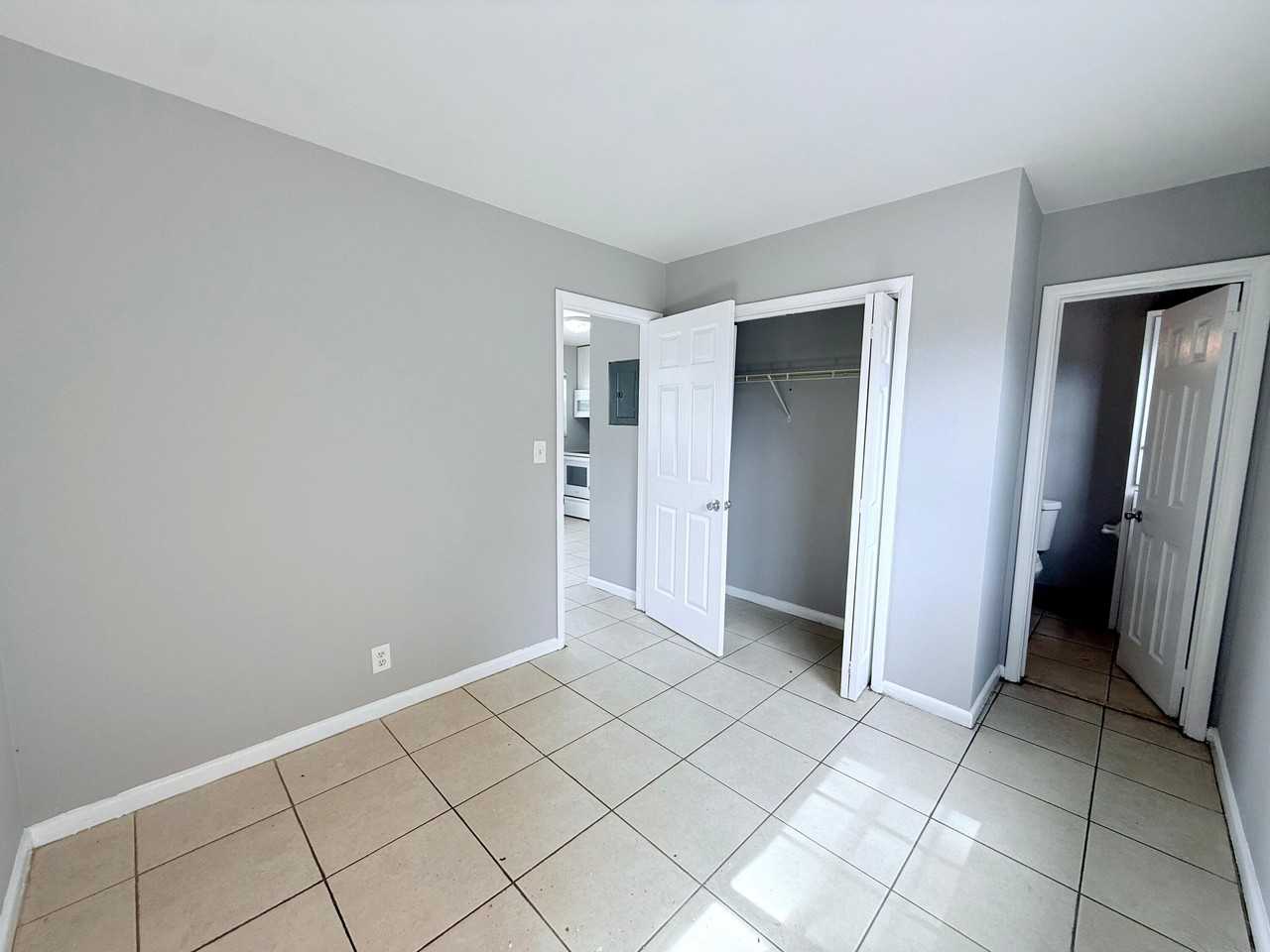 4306 Greenwood Avenue #4306 - Photo 7 of 9