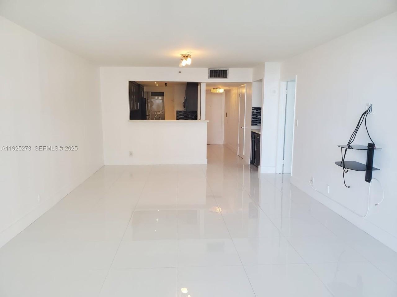 1717 North Bayshore Drive #1717A1650 - Photo 3 of 11