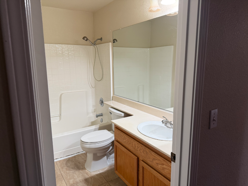 1504 Verbena Way - Photo 7 of 10