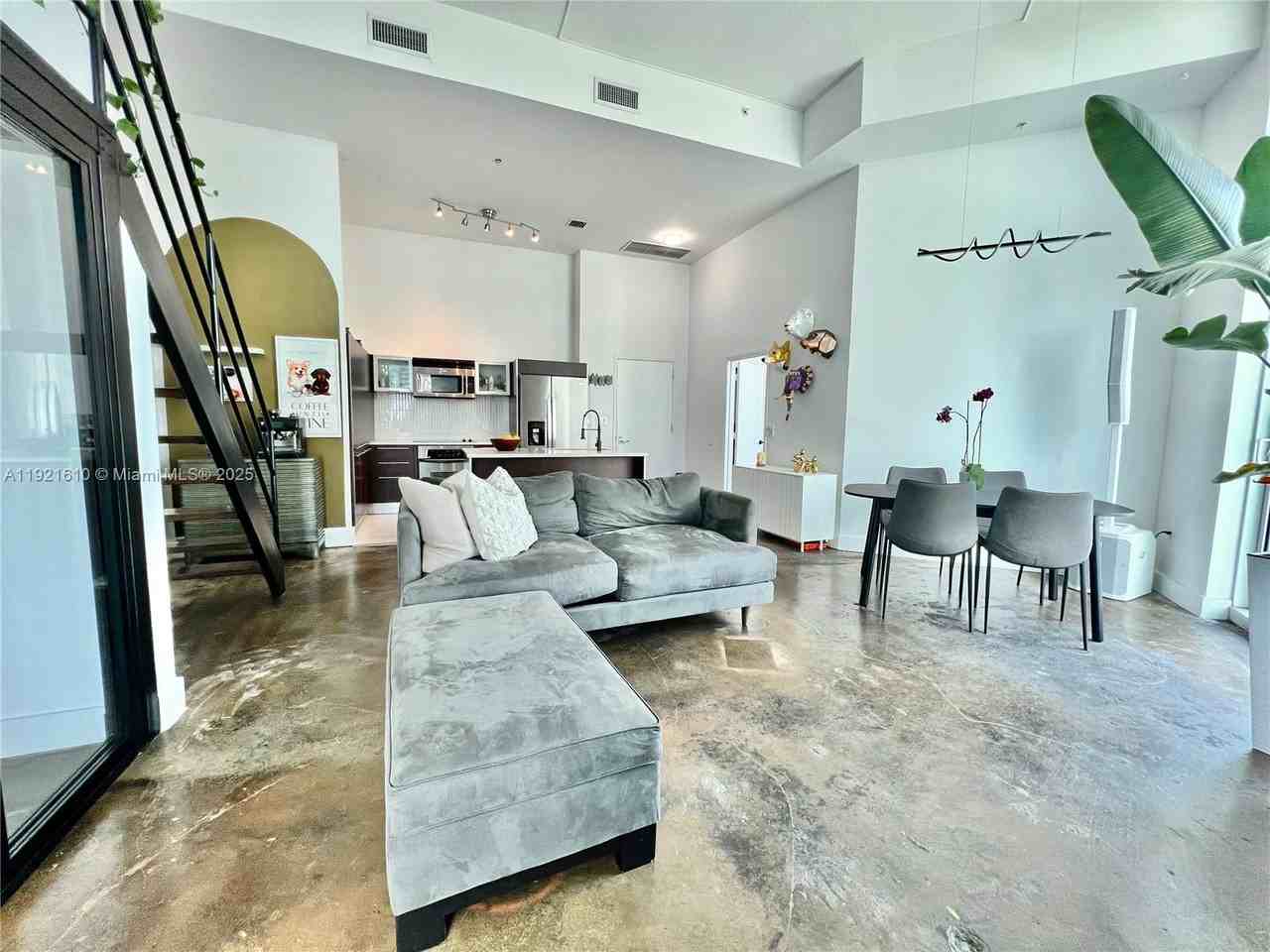 1900 North Bayshore Drive #1900-909 - Photo 4 of 23