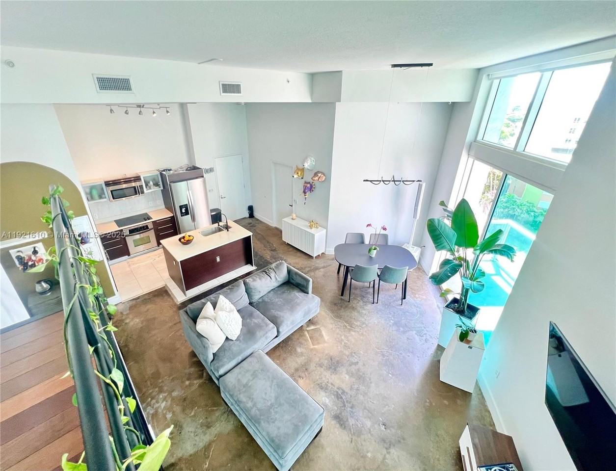 1900 North Bayshore Drive #1900-909 - Photo 7 of 23