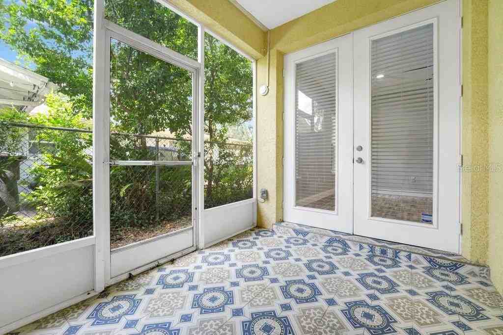 216 Harvard Street #216 - Photo 3 of 19