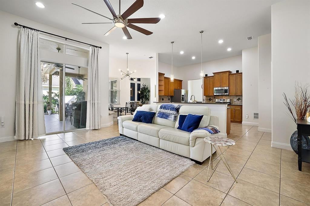 2847 Majestic Isle Drive #2847 - Photo 6 of 25