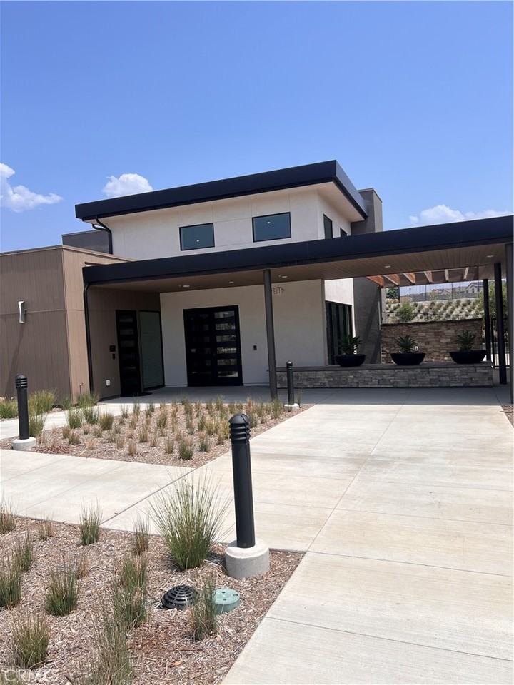 16032 Sunny Ct #16032 - Photo 2 of 36