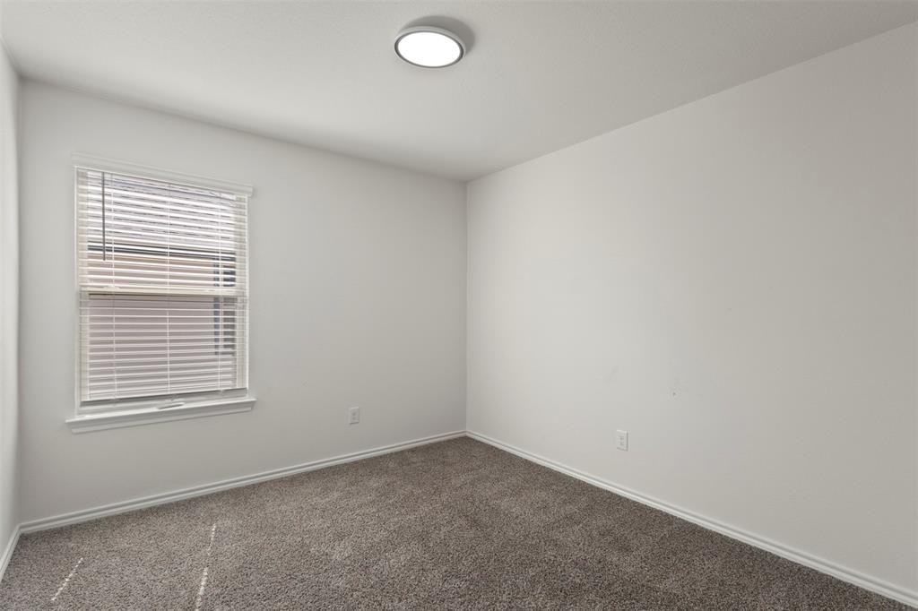 11129 Pond View Court #11129