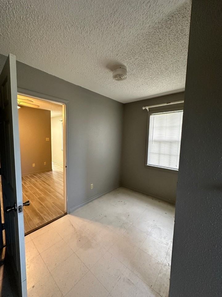 100 Happy Hollow Road #100 - Photo 3 of 15