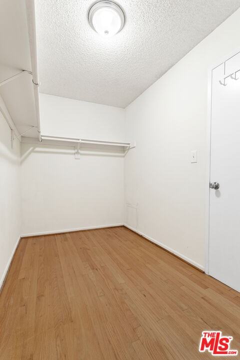 11916 Goshen Avenue #11916-5 - Photo 6 of 17