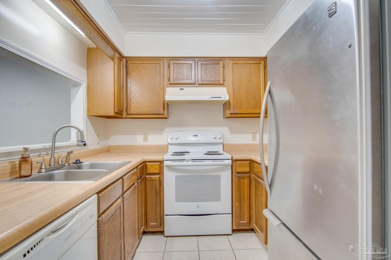 1314 Foxborough Dr #1314 - Photo 7 of 15