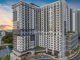 16395 Biscayne Boulevard - Photo 1 of 1