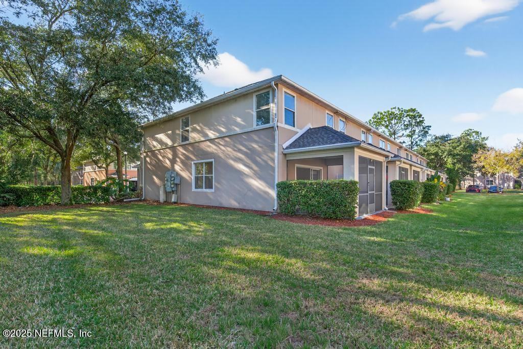 13501 Gemfire Court #13501 - Photo 4 of 38