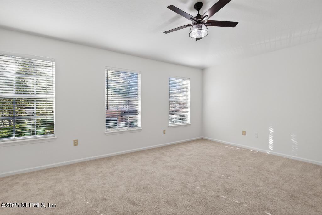 13501 Gemfire Court #13501 - Photo 5 of 38