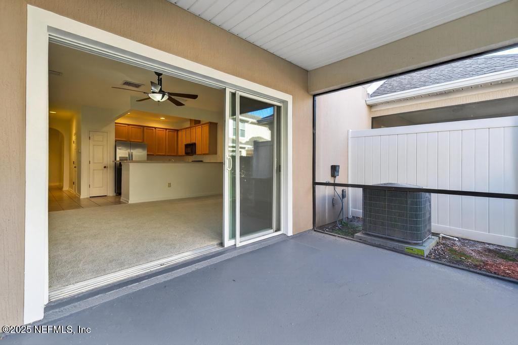 13501 Gemfire Court #13501 - Photo 7 of 38