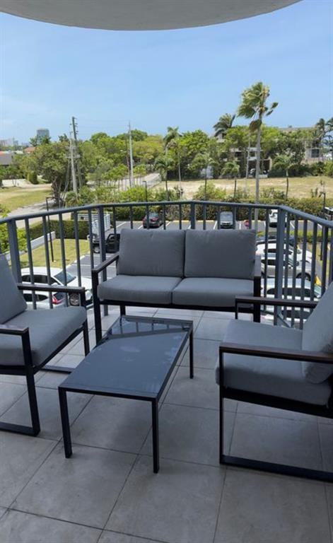 11930 North Bayshore Drive #11930-302 - Photo 3 of 17