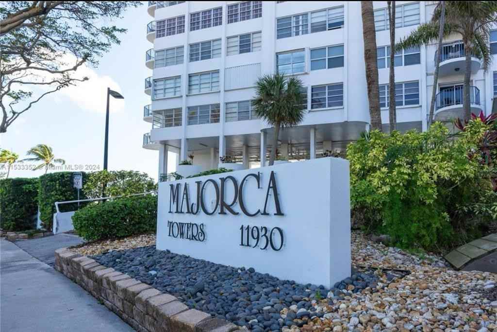 11930 North Bayshore Drive #11930-302 - Photo 6 of 17