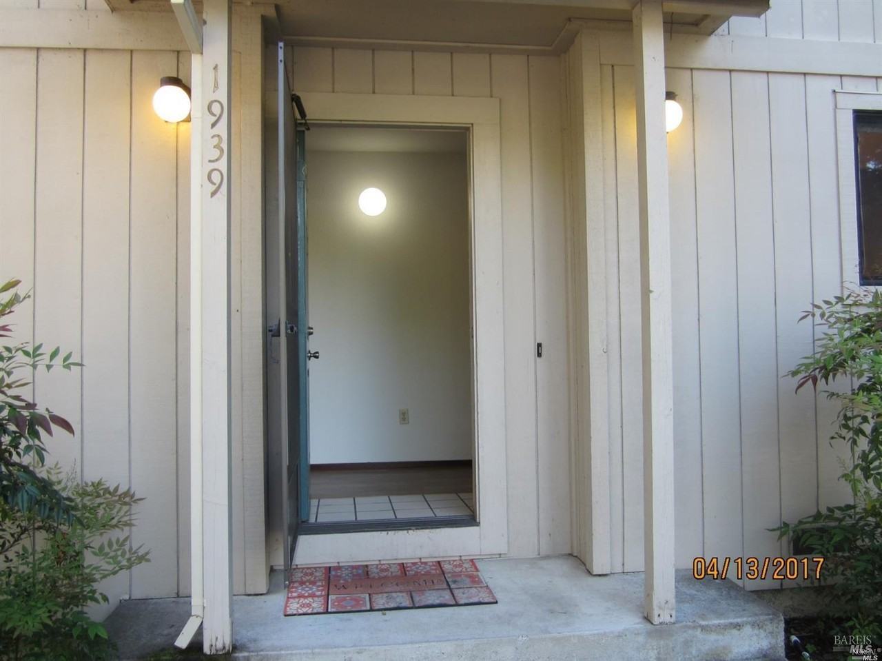 1939 Windmill Cir #1939 - Photo 3 of 20