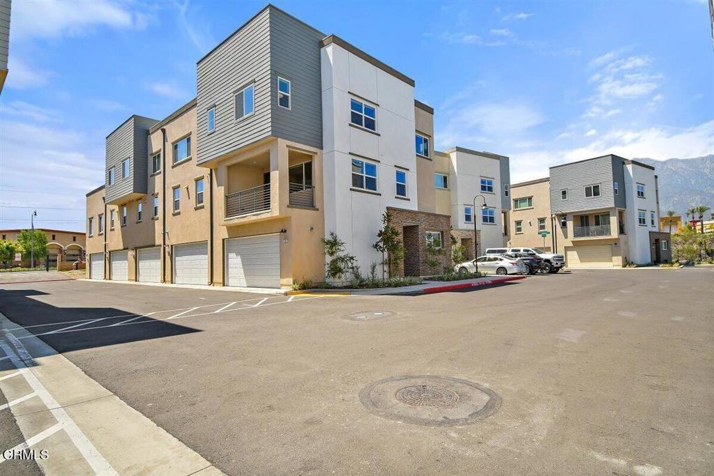 723 Heritage Ln #723 - Photo 6 of 27