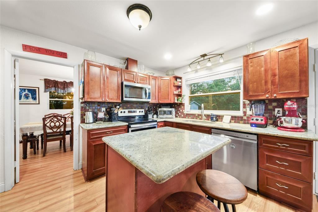 1916 Northwest 21st Street #1916 - Photo 3 of 49