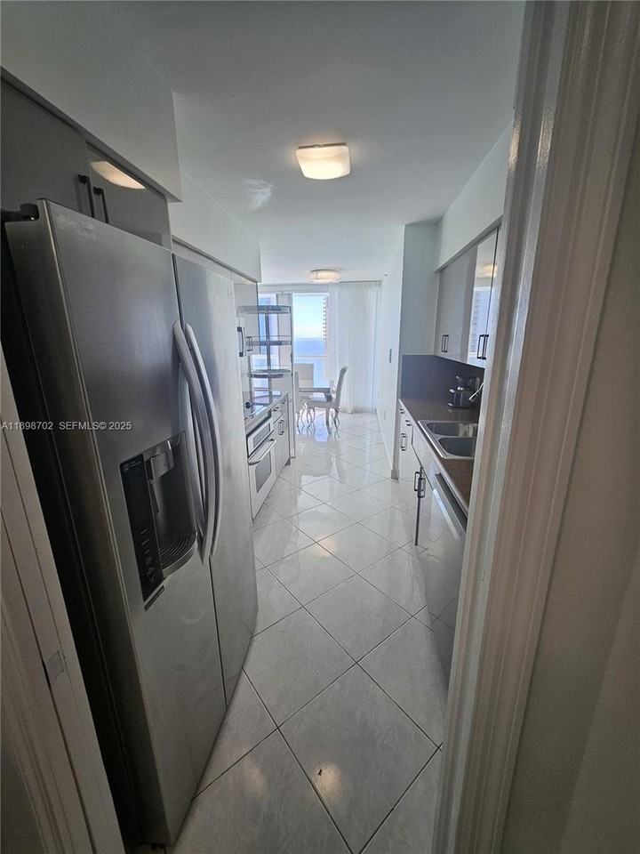 Sunny Isles Boulevard #16400-2142 - Photo 7 of 34