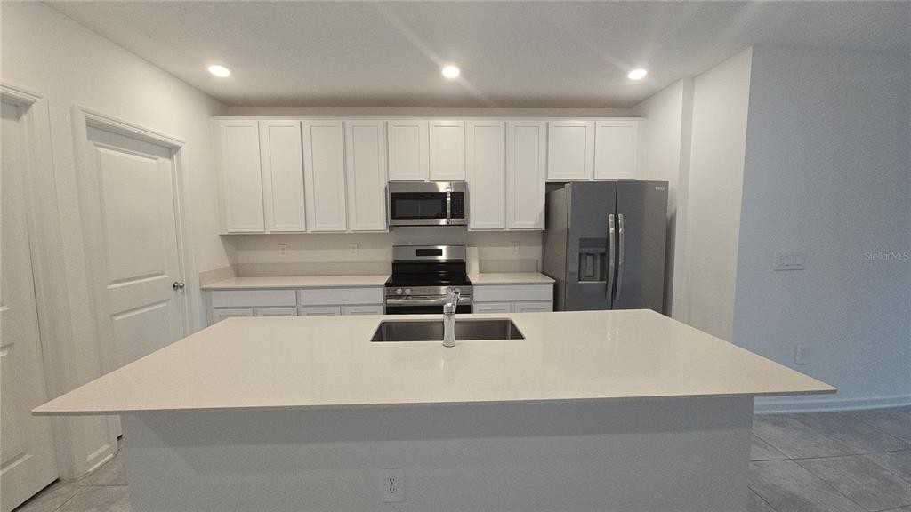 4253 Twisted Twig Boulevard #4253 - Photo 5 of 43