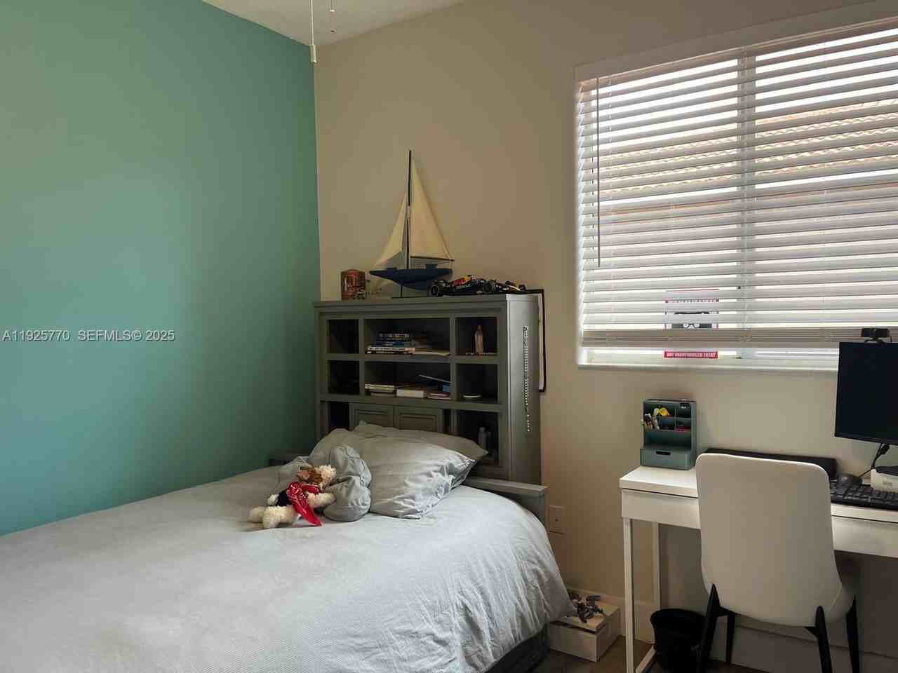 10866 Northwest 51st Lane